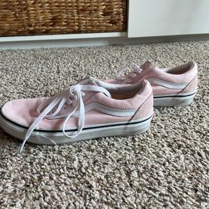 NWOT! Women’s pink and white classic vans